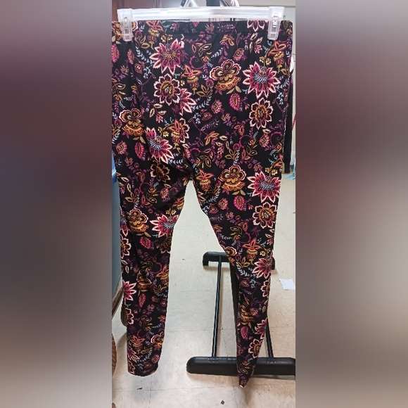 Kristin nicole multi color Paisley leggings 3x A-2 - Picture 4 of 4